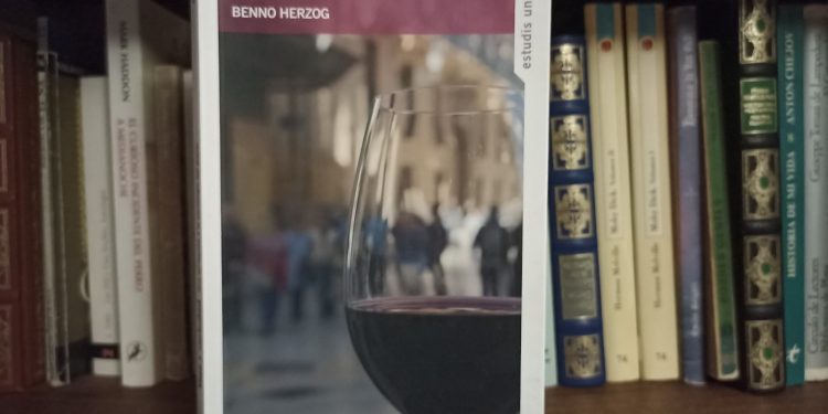 Vino y sociedad                                                                                               Una invitación a la sociología del placer