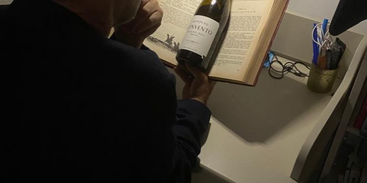 SOBRE EL NOMBRE DE LOS VINOS